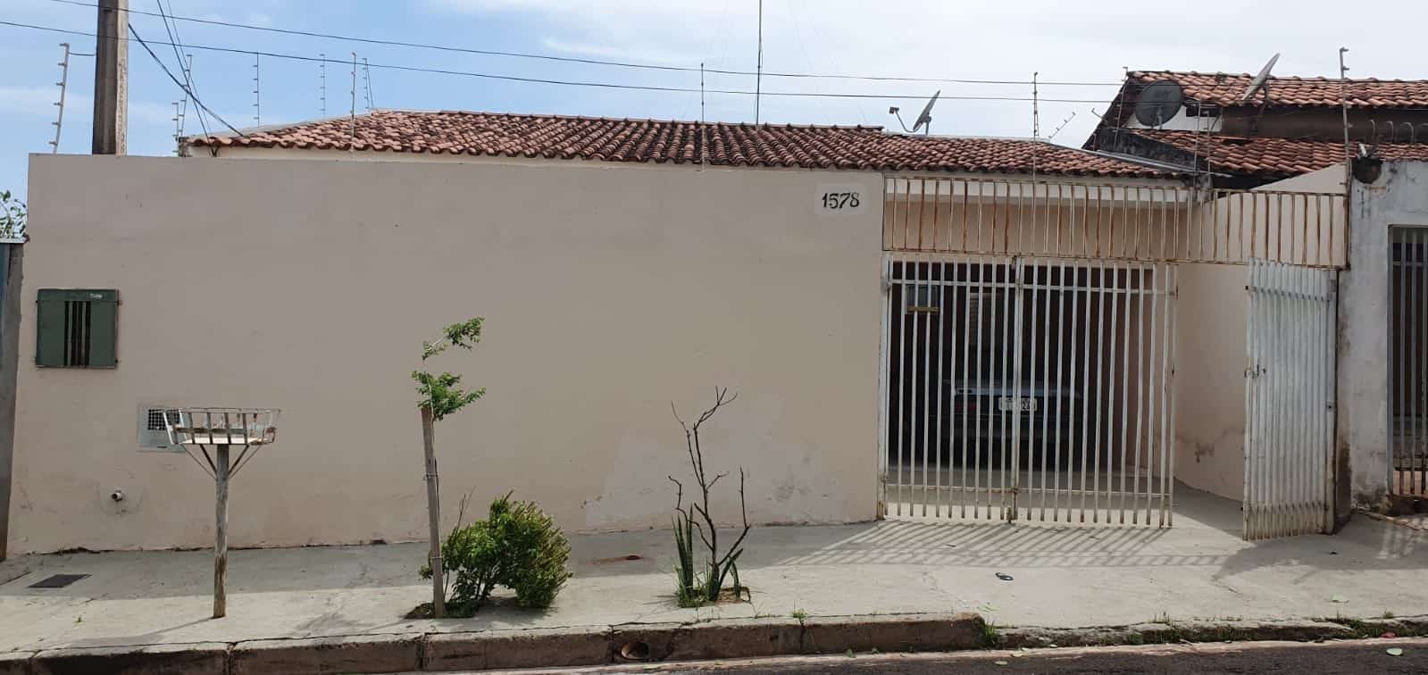 Casa Jardim Nunes aluga, Casa Jardim Nunes 2 dormitorios aluga