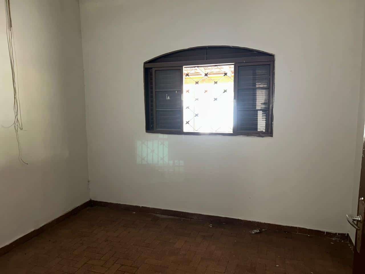 Miniatura 10